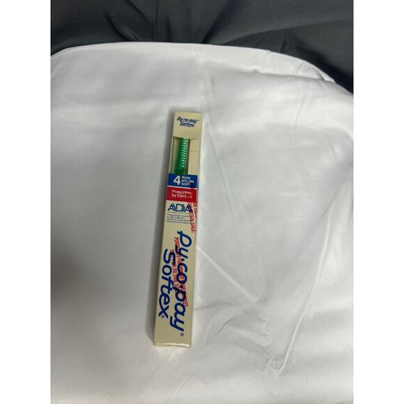 Vintage Py-Co-Pay GREEN Toothbrush - New / NOS / Sealed - Pycopay Softex Soft - Picture 2 of 9